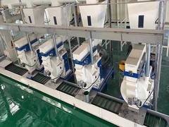 مصنع للإنتاج الكامل للكريات الخشبية ذات الطاقة الحيوية 15 طن / ساعة